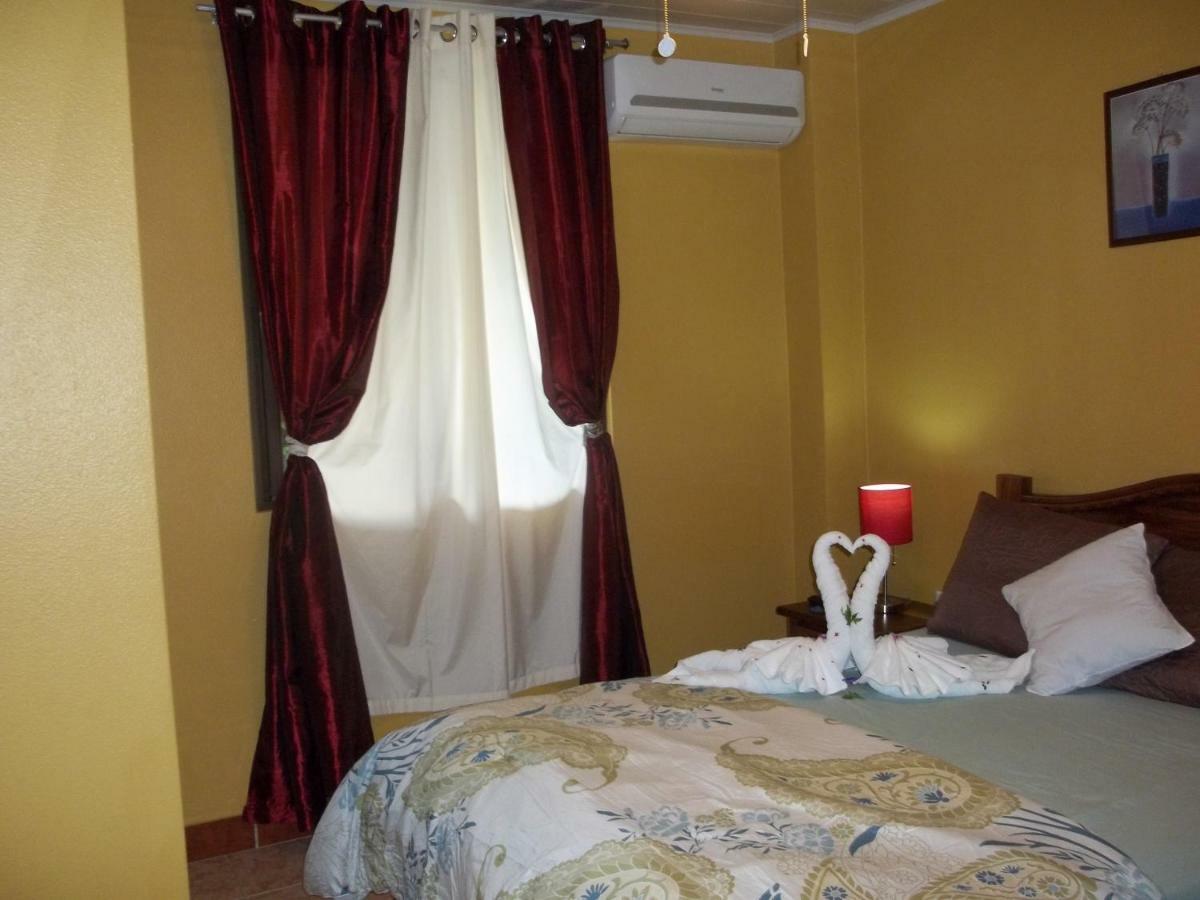 Hotel Tierra Del Fuego La Fortuna Chambre photo